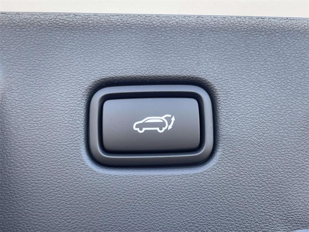 new 2026 Hyundai TUCSON Hybrid car, priced at $37,142