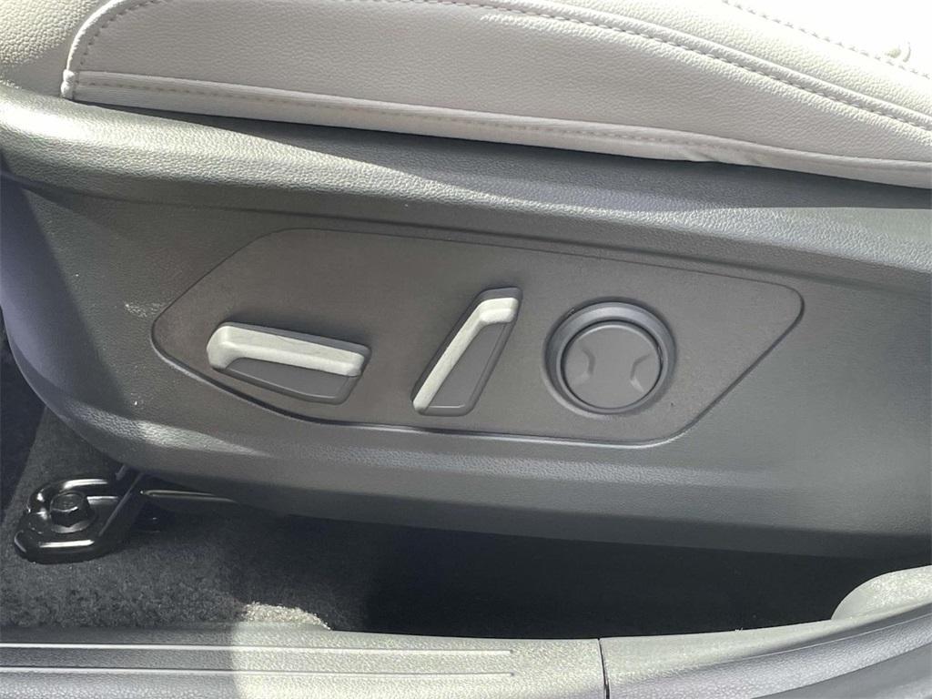 new 2026 Hyundai SANTA CRUZ car, priced at $34,358