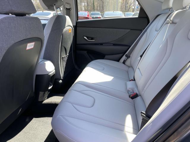 new 2025 Hyundai Elantra car, priced at $27,654