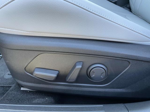 new 2025 Hyundai Elantra car, priced at $27,654