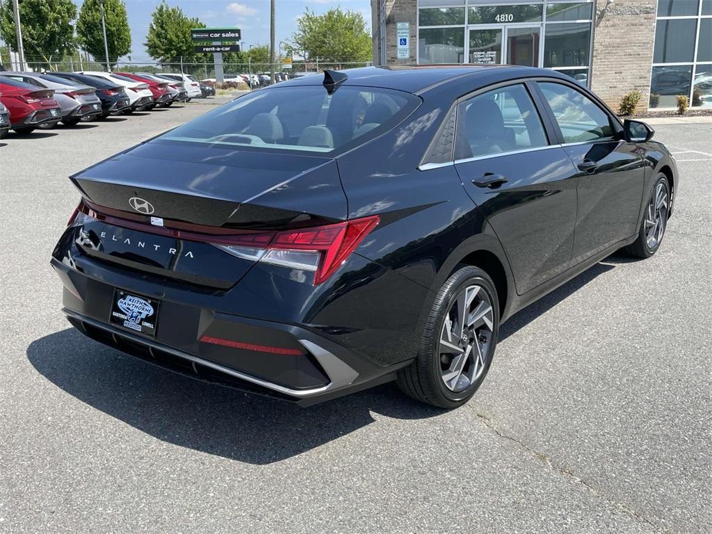 new 2025 Hyundai Elantra car, priced at $26,852