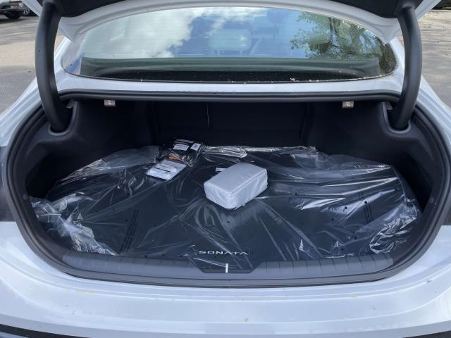 new 2025 Hyundai Sonata Hybrid car, priced at $32,842
