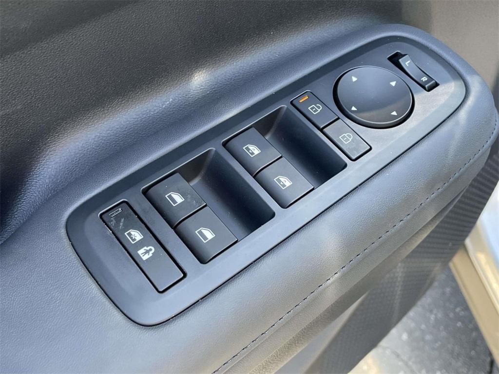 new 2025 Hyundai SANTA FE HEV car, priced at $36,820