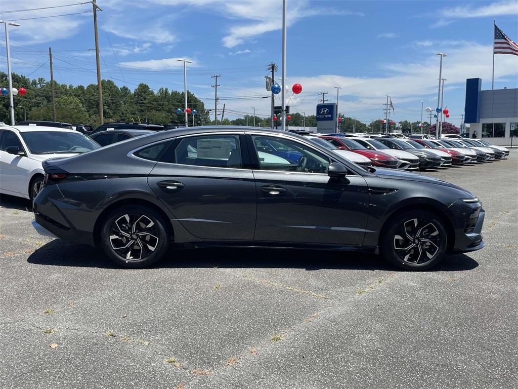 new 2025 Hyundai Sonata car, priced at $28,770