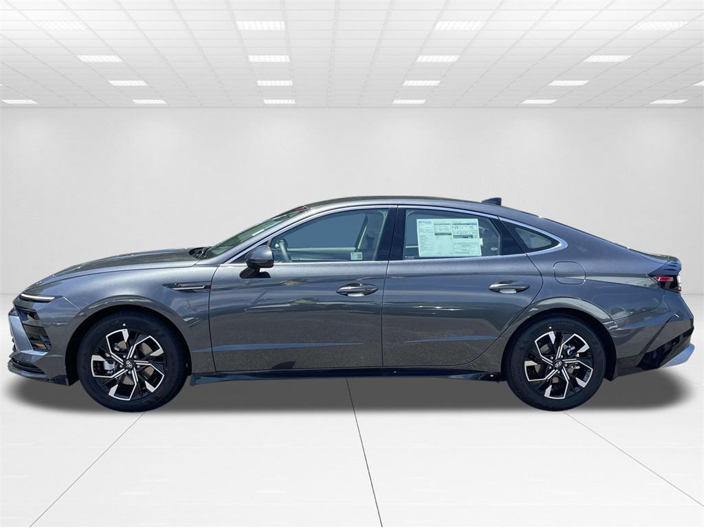 new 2025 Hyundai Sonata car, priced at $28,770