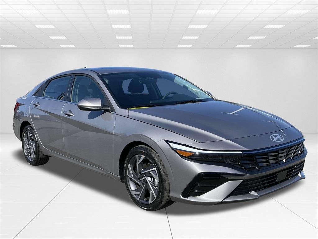 new 2025 Hyundai Elantra car, priced at $26,732