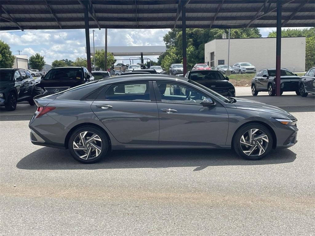 new 2025 Hyundai Elantra car, priced at $24,421