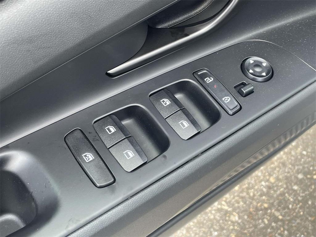 new 2025 Hyundai Elantra car, priced at $24,421