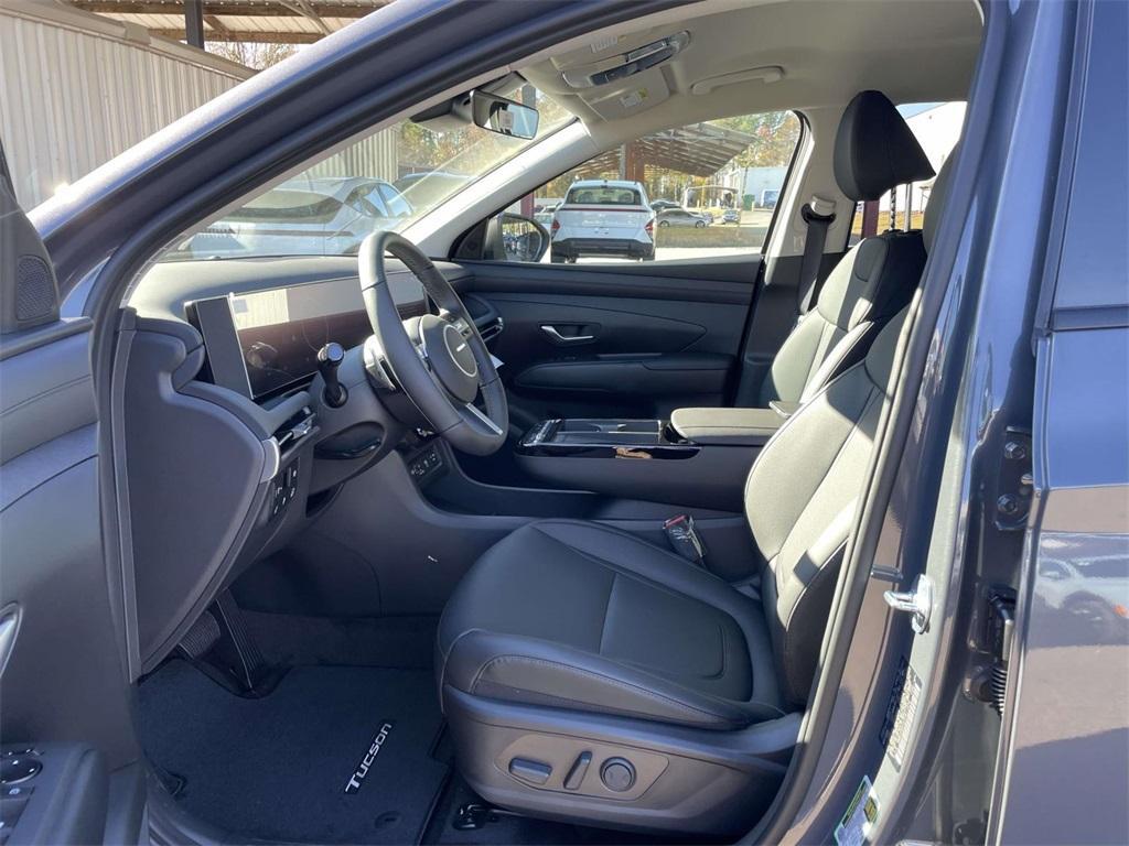 new 2026 Hyundai TUCSON Hybrid car, priced at $36,509