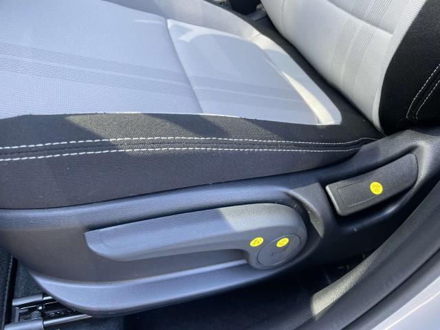 new 2025 Hyundai Venue car, priced at $23,601