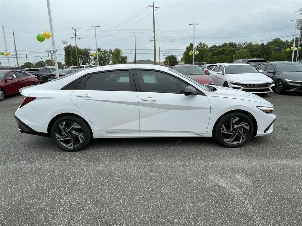new 2025 Hyundai Elantra car, priced at $24,841