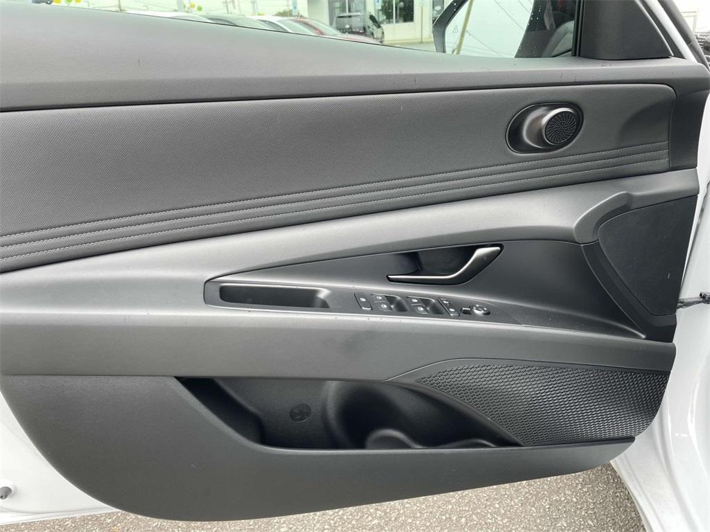 new 2025 Hyundai Elantra car, priced at $24,841
