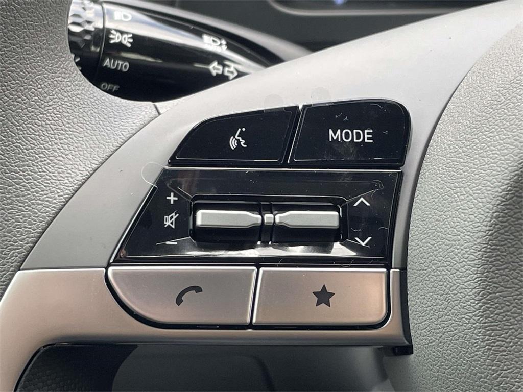new 2025 Hyundai Elantra car, priced at $24,105