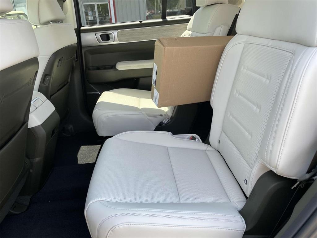 new 2025 Hyundai SANTA FE HEV car, priced at $51,735