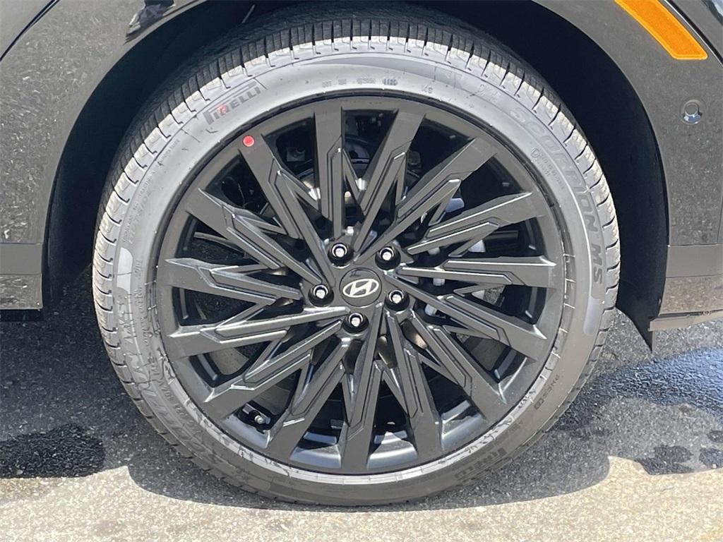 new 2025 Hyundai Santa Fe car, priced at $47,506