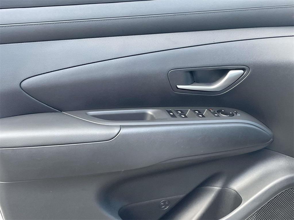 new 2026 Hyundai TUCSON Hybrid car, priced at $36,111