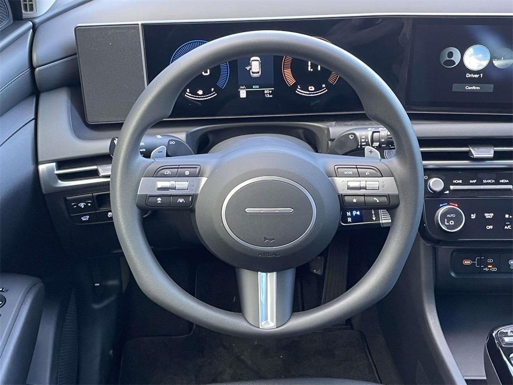 new 2026 Hyundai TUCSON Hybrid car, priced at $36,111