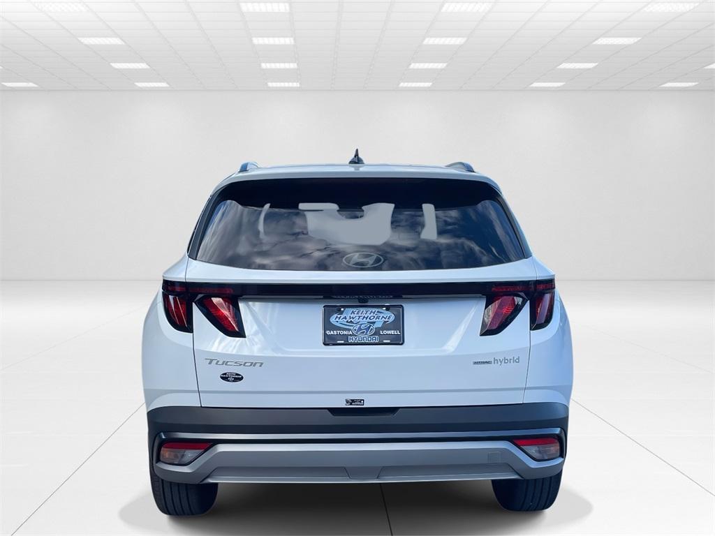 new 2026 Hyundai TUCSON Hybrid car, priced at $36,111