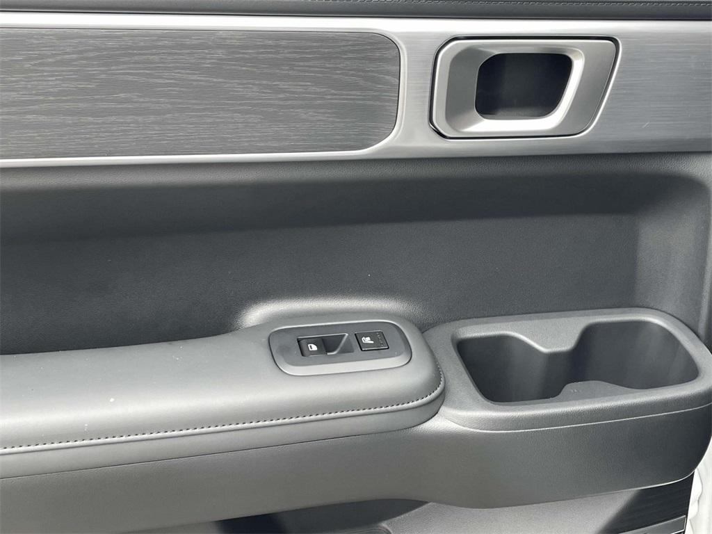 new 2025 Hyundai SANTA FE HEV car, priced at $44,669