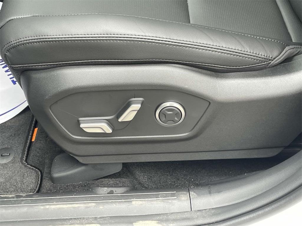 new 2025 Hyundai SANTA FE HEV car, priced at $44,669