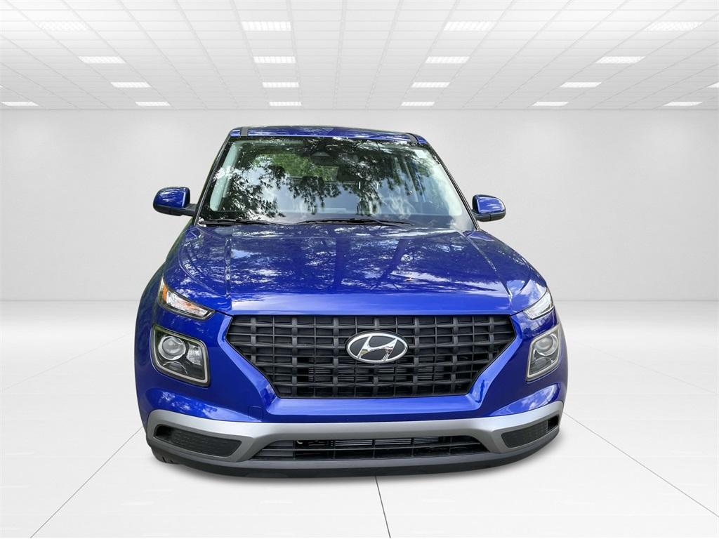 new 2025 Hyundai Venue car, priced at $21,674