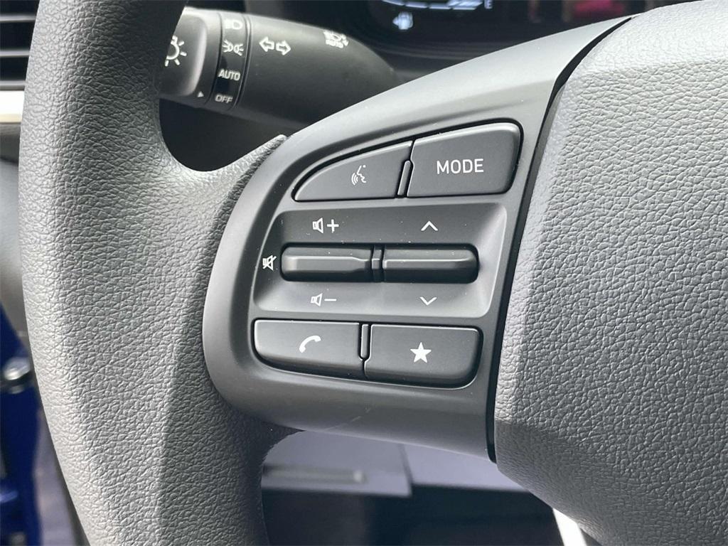 new 2025 Hyundai Venue car, priced at $21,674