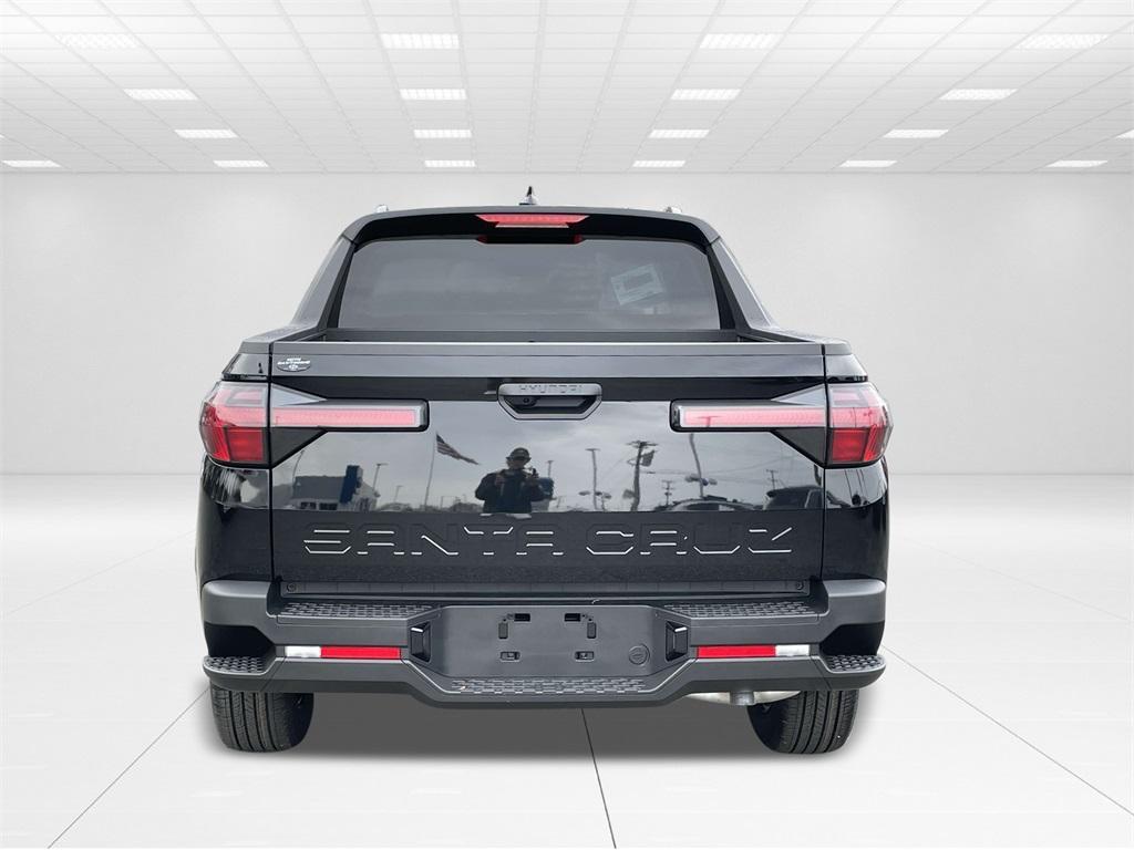 new 2025 Hyundai SANTA CRUZ car, priced at $31,581