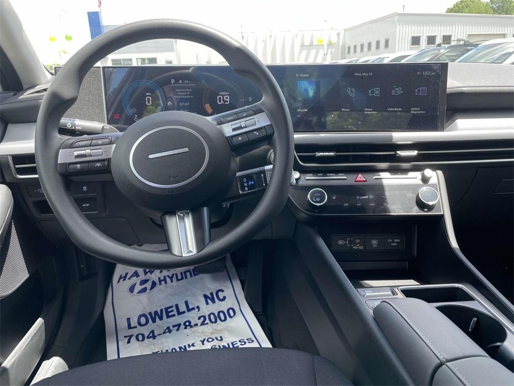 new 2025 Hyundai Sonata car, priced at $28,757