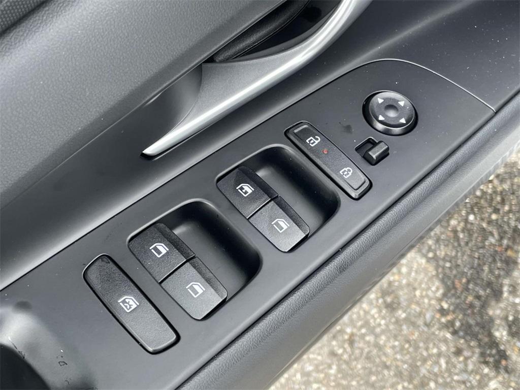 new 2025 Hyundai Elantra car, priced at $23,902
