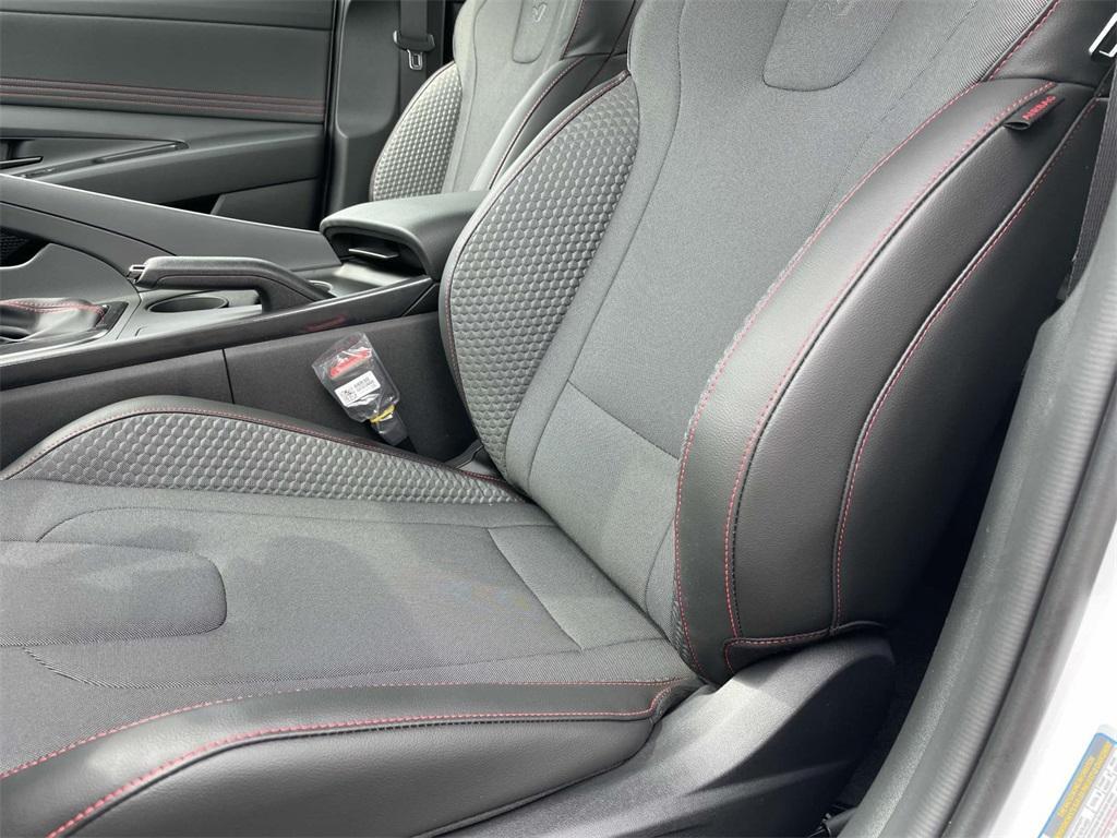 new 2025 Hyundai Elantra car, priced at $29,929