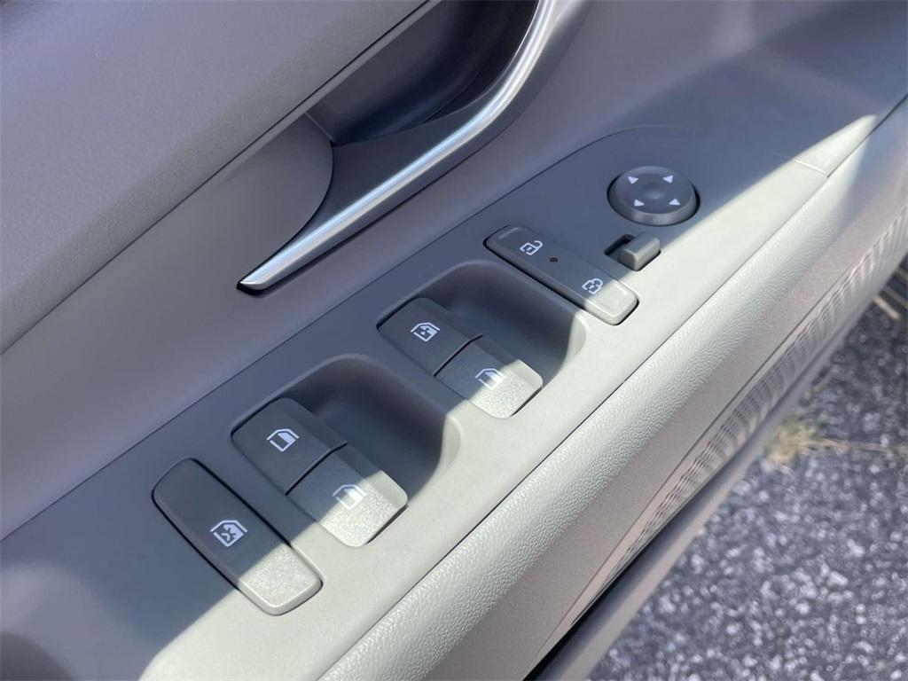 new 2025 Hyundai Elantra car, priced at $24,358