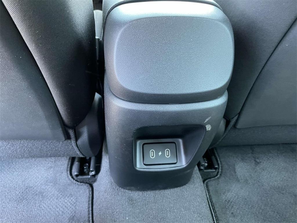 new 2025 Hyundai Elantra car, priced at $24,260