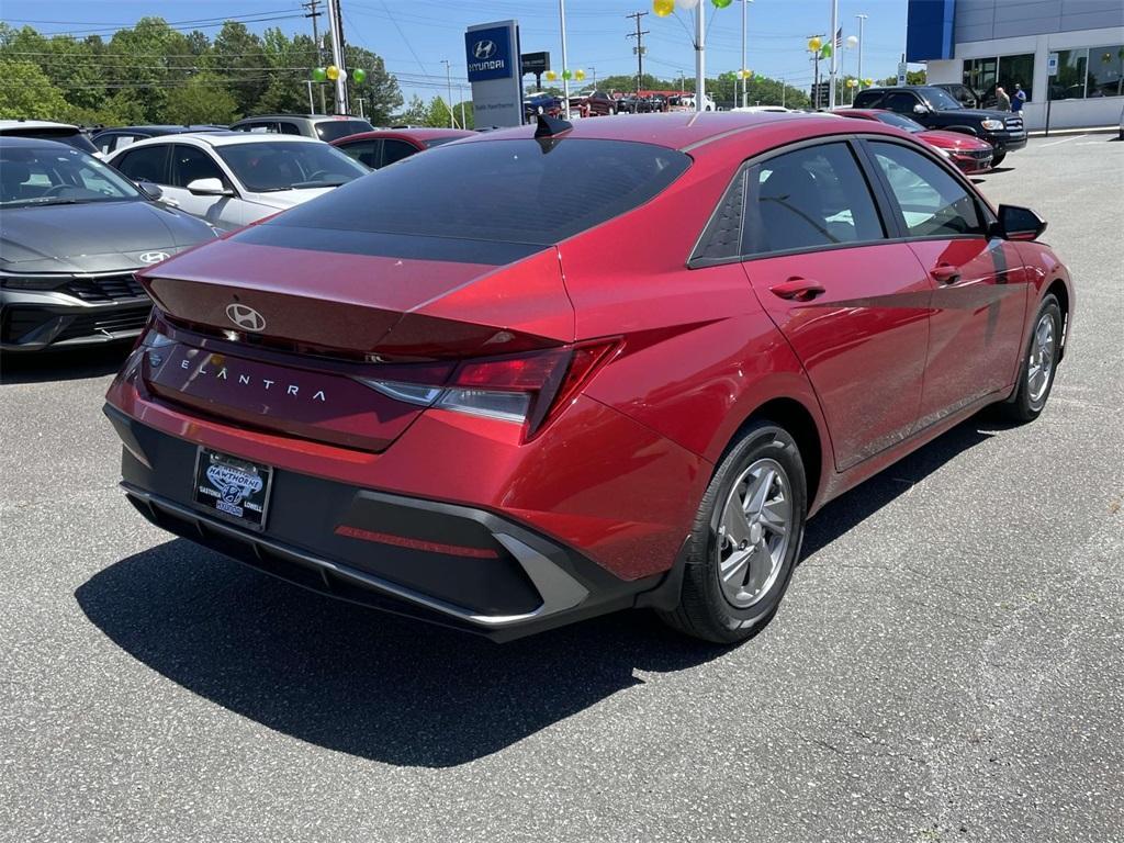 new 2025 Hyundai Elantra car, priced at $24,260