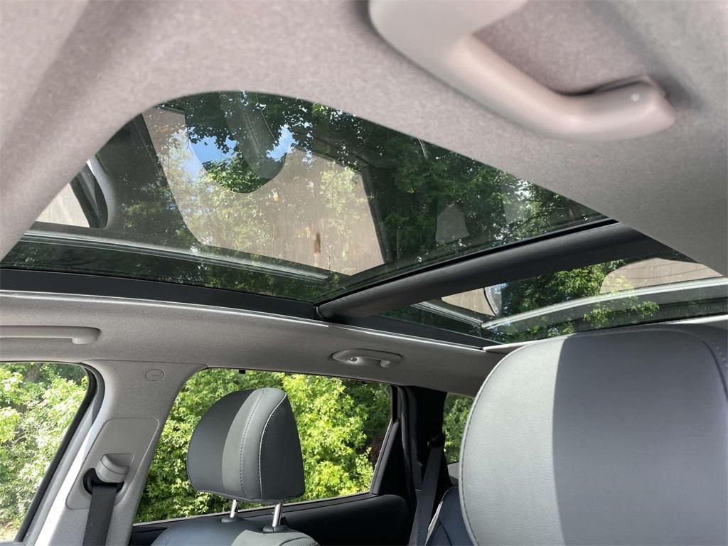 used 2022 Hyundai Santa Fe car, priced at $33,886