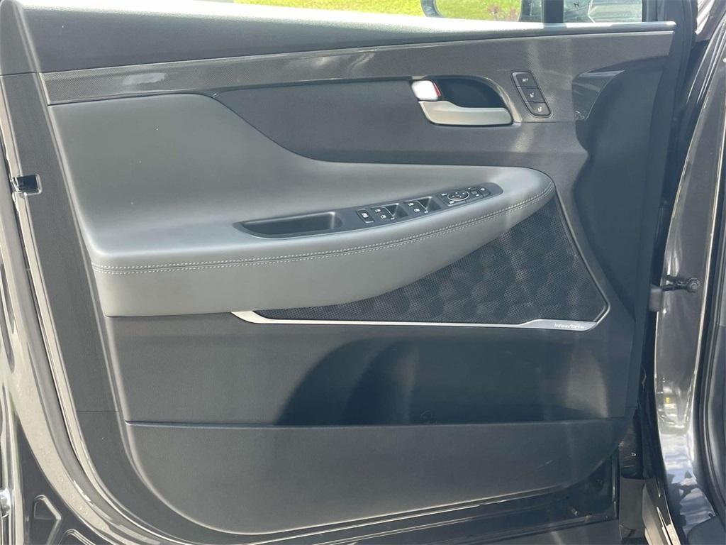 used 2022 Hyundai Santa Fe car, priced at $33,886