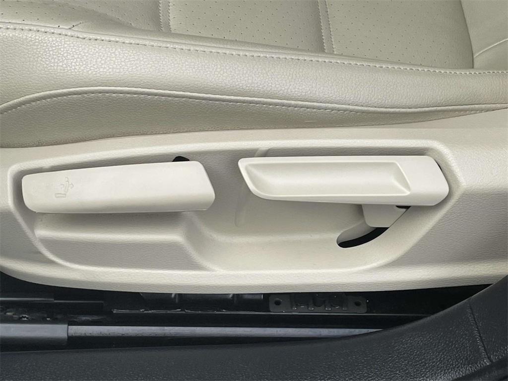 used 2017 Volkswagen Jetta car, priced at $11,900