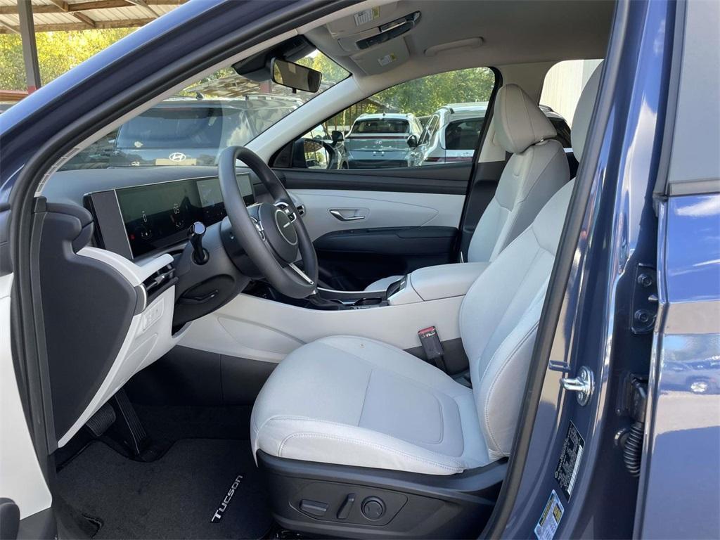 new 2026 Hyundai Tucson car, priced at $33,658