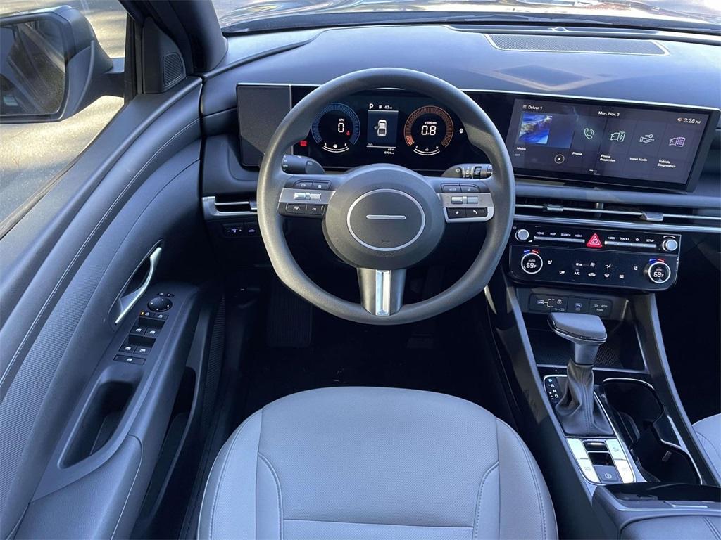 used 2025 Hyundai SANTA CRUZ car, priced at $28,781