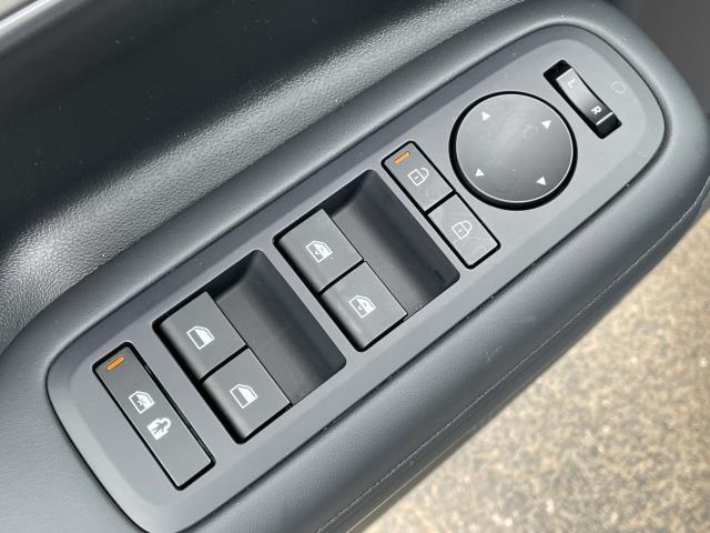new 2025 Hyundai SANTA FE HEV car, priced at $39,632