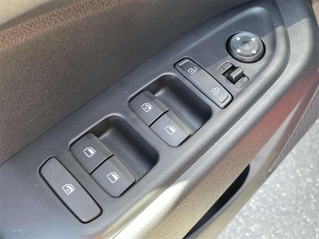 new 2025 Hyundai Venue car, priced at $24,144