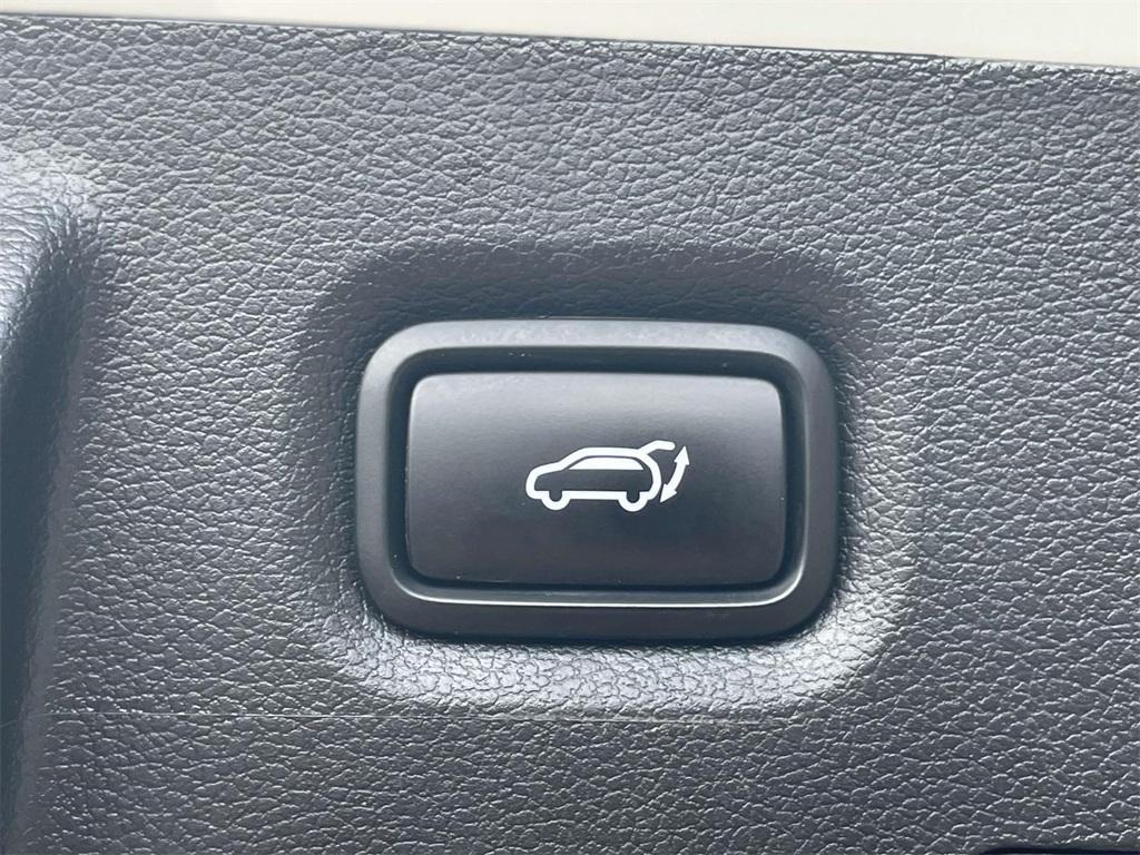 used 2022 Hyundai Santa Fe car, priced at $31,782