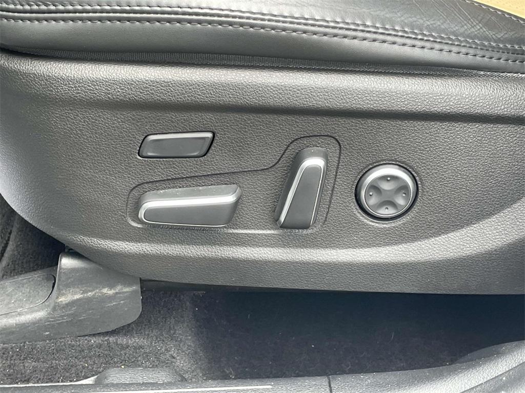 used 2022 Hyundai Santa Fe car, priced at $31,782
