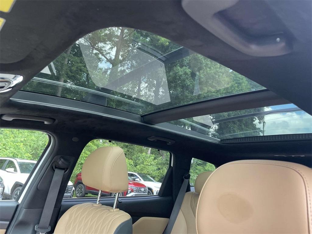 used 2022 Hyundai Santa Fe car, priced at $31,782