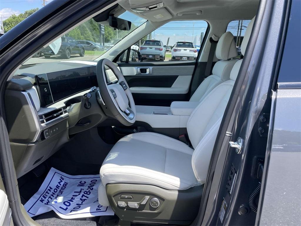 new 2025 Hyundai SANTA FE HEV car, priced at $47,317