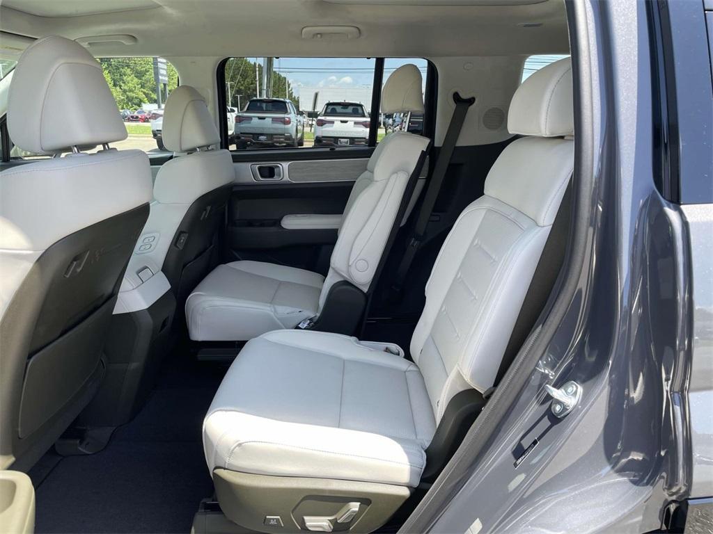 new 2025 Hyundai SANTA FE HEV car, priced at $47,317