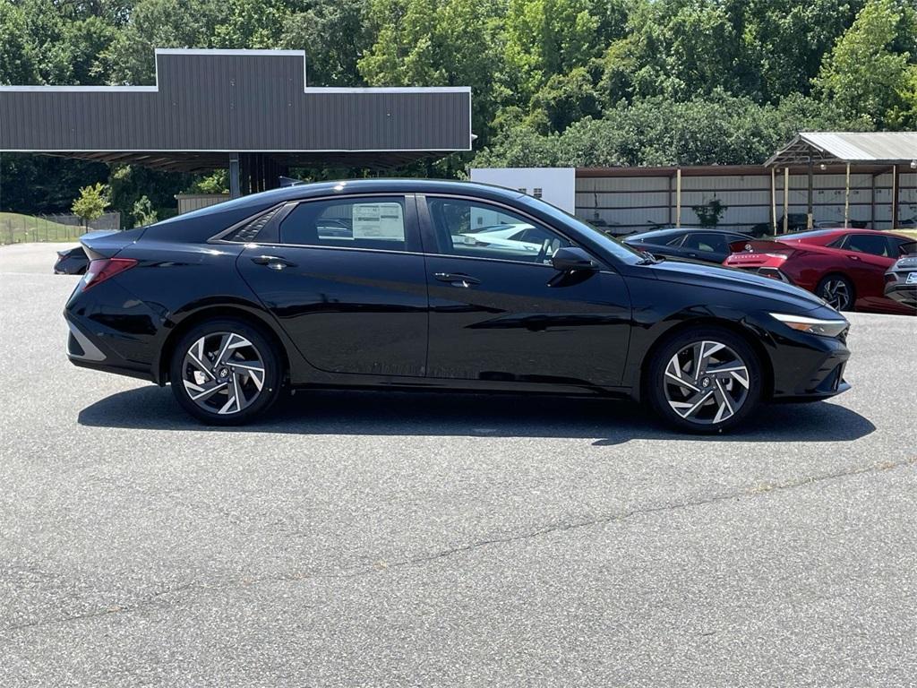 new 2025 Hyundai Elantra car, priced at $24,395