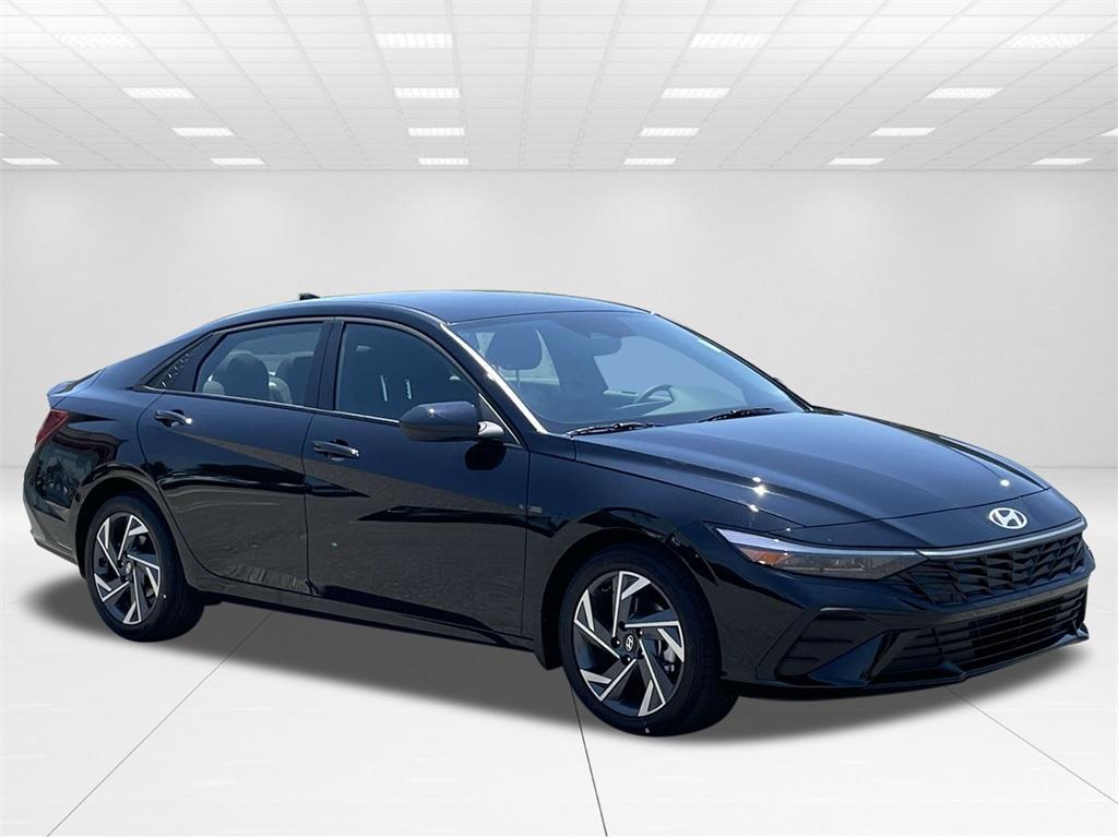 new 2025 Hyundai Elantra car, priced at $25,060