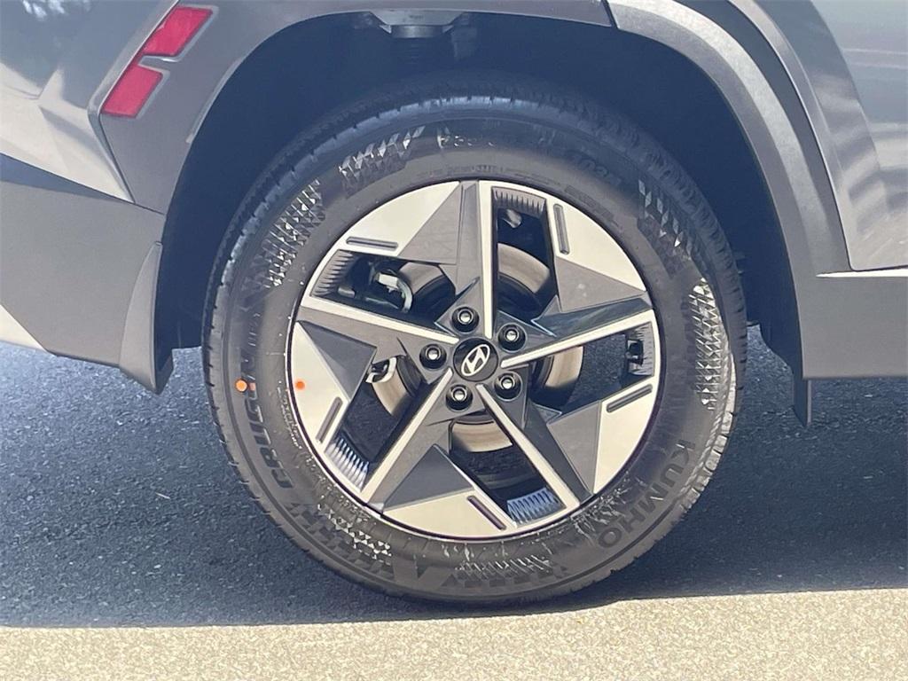 new 2026 Hyundai Tucson car, priced at $33,757