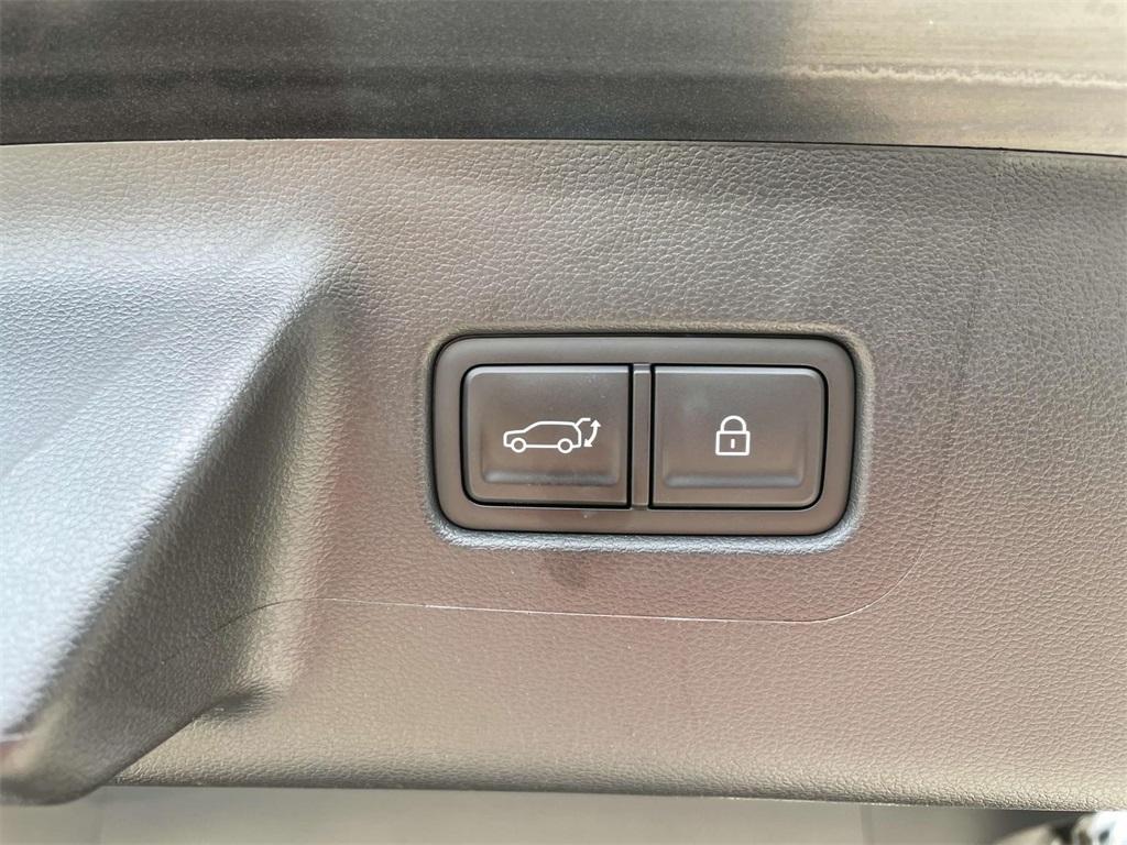 used 2025 Hyundai Santa Fe car, priced at $34,869