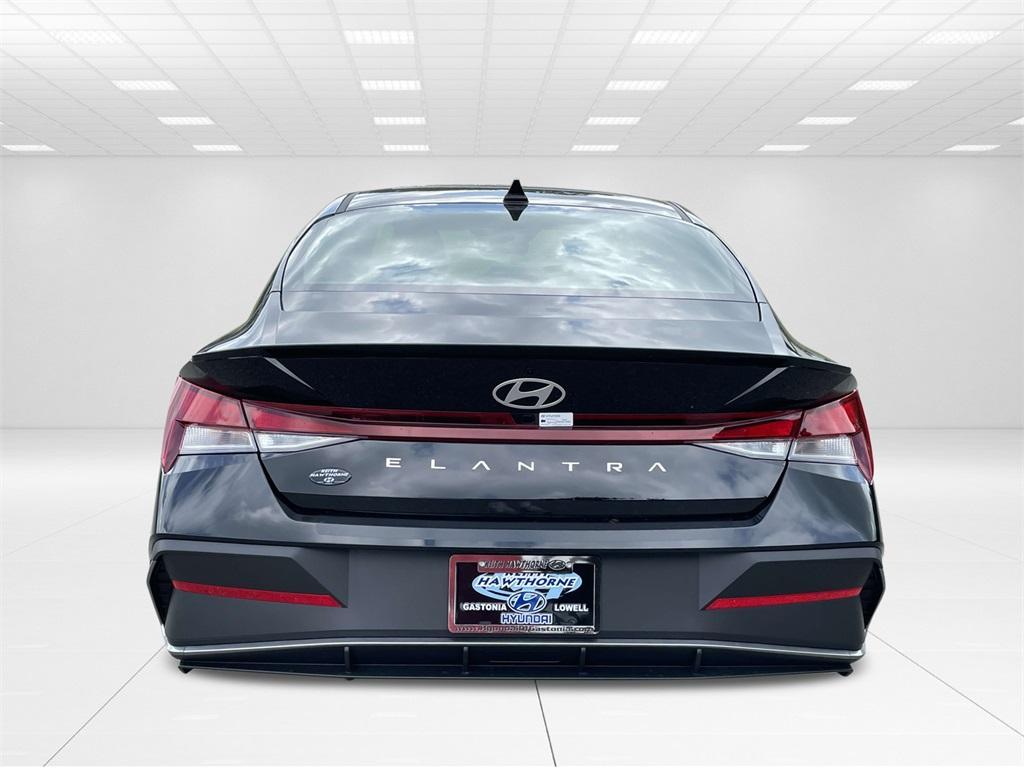 new 2025 Hyundai Elantra car, priced at $24,344